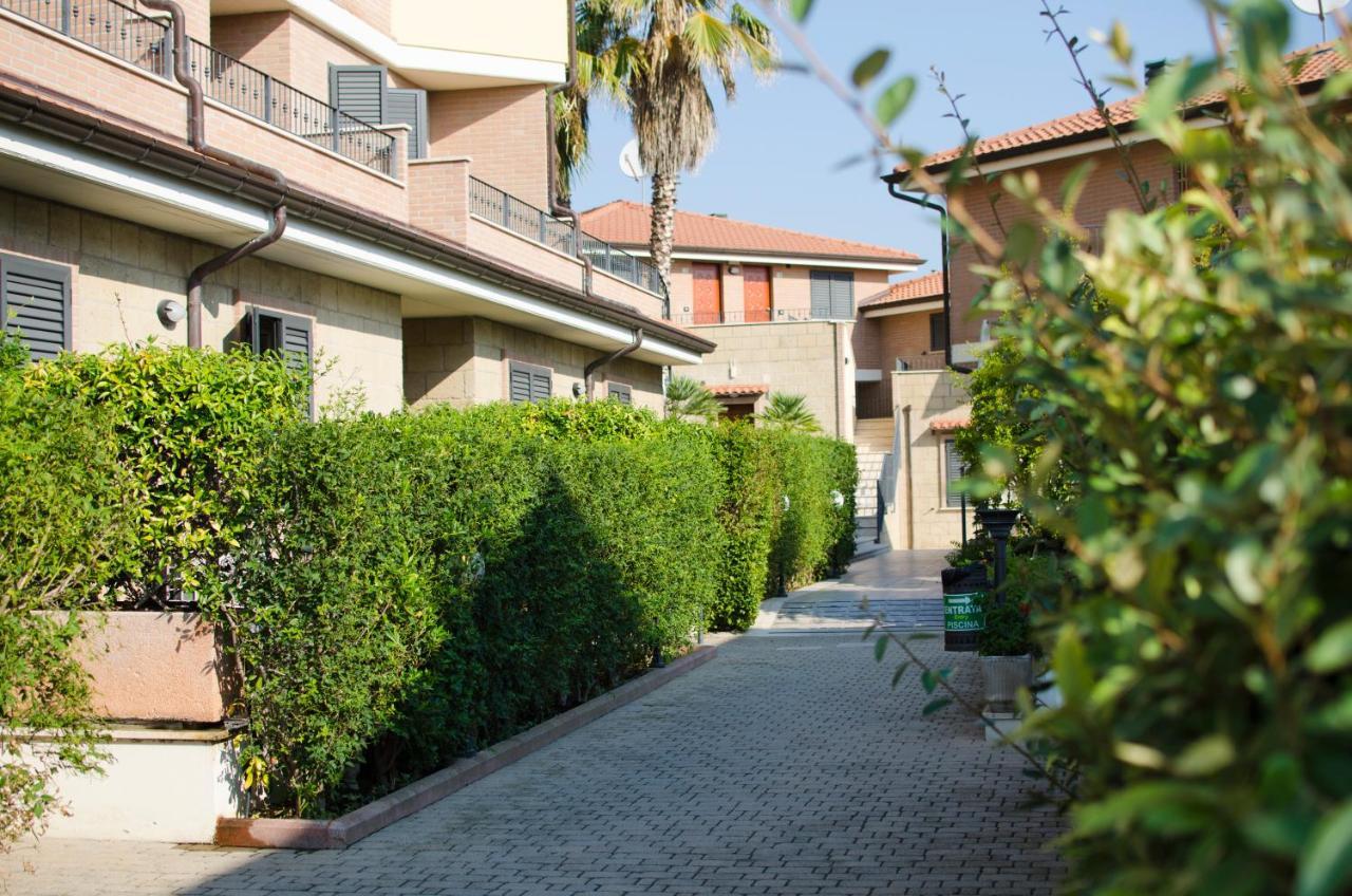 Residence Il Borgo Tortoreto Exteriör bild